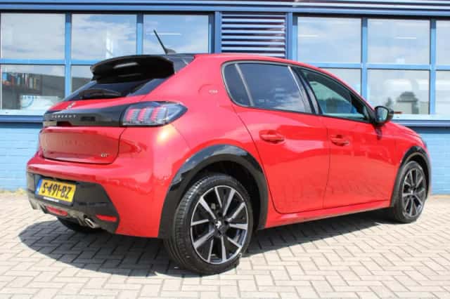 Peugeot 208 (2022) thumbnail 33