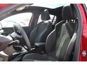 Peugeot 208 (2022) thumbnail 5