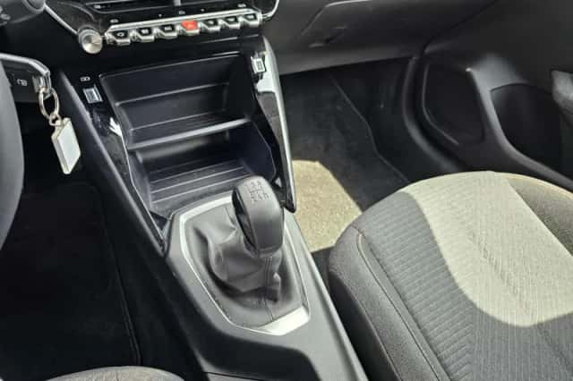 Peugeot 208 (2025) thumbnail 17
