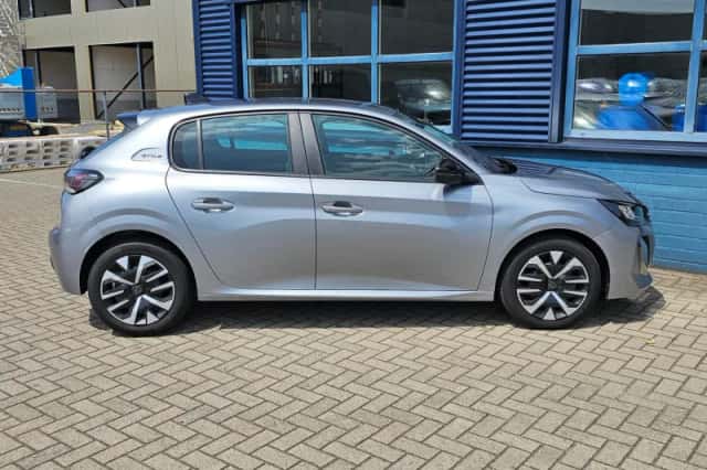 Peugeot 208 (2025) thumbnail 7