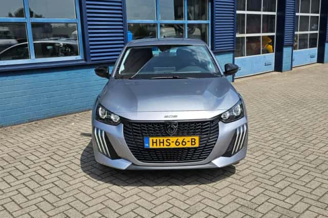 Peugeot 208 (2025) thumbnail 9