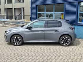 Peugeot 208 (2024) thumbnail 2