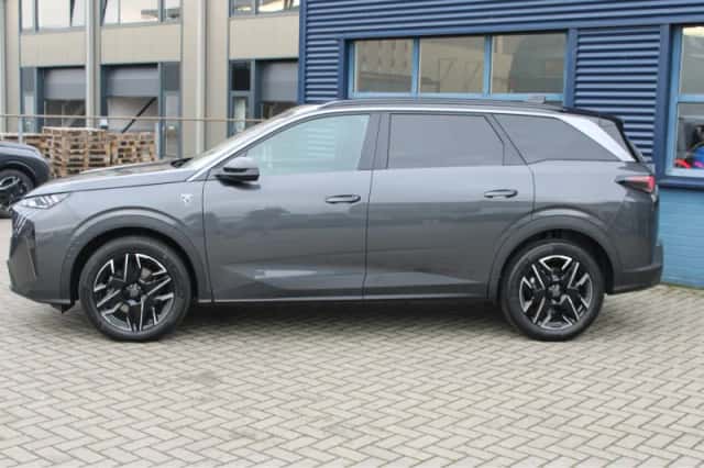 Peugeot 5008 (2025) thumbnail 2