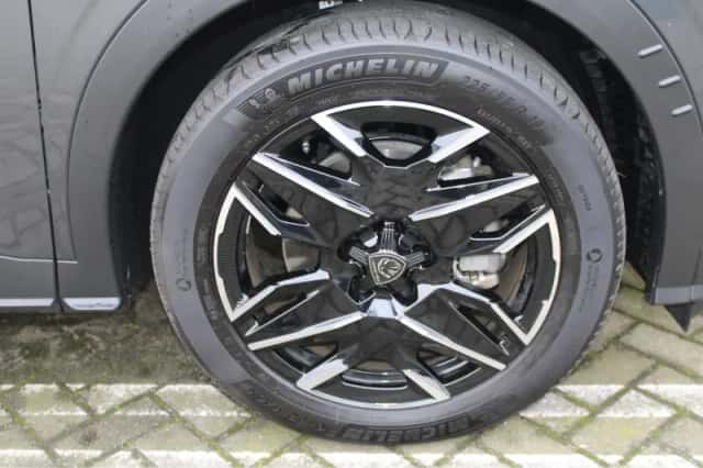 Peugeot 5008 (2025) thumbnail 32
