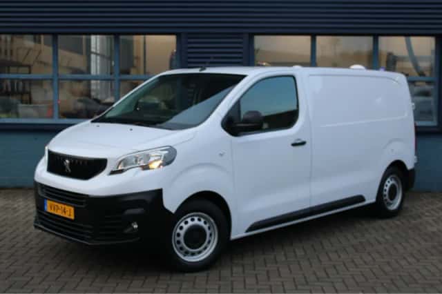 Peugeot Expert (2023) thumbnail 1