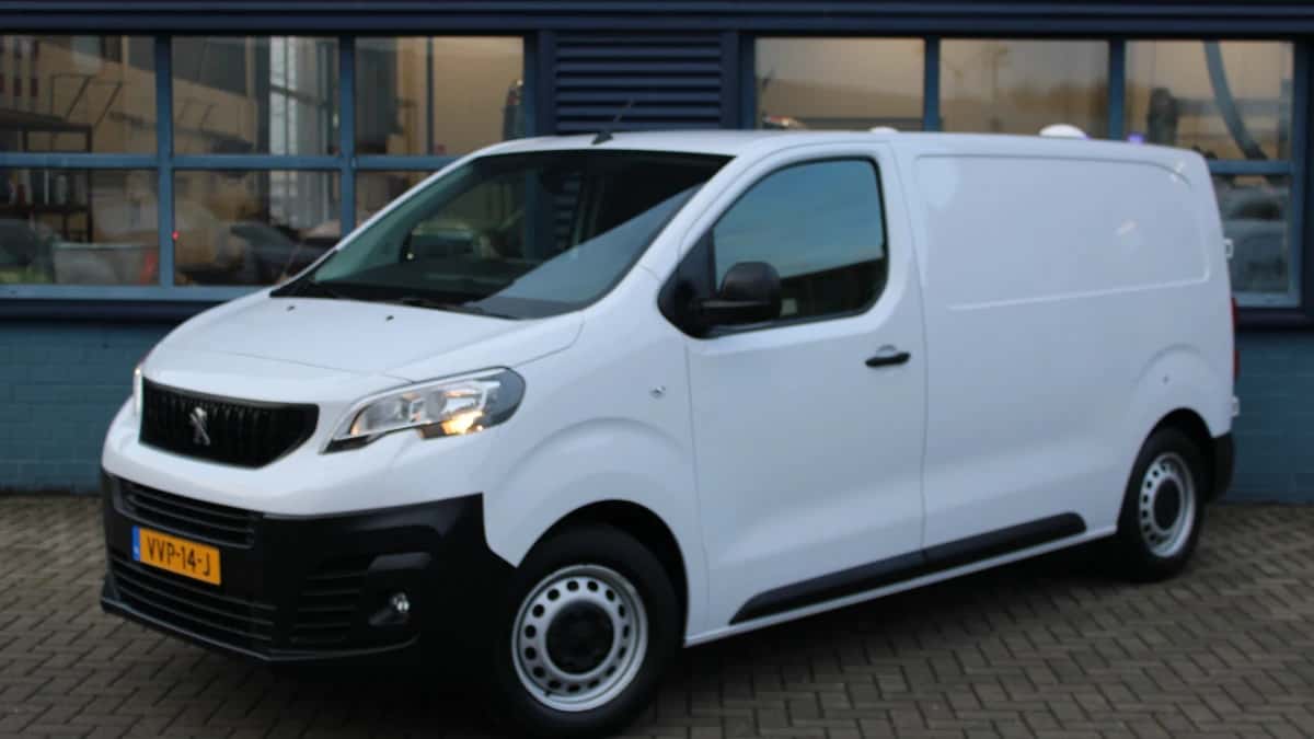 Peugeot Expert (2023) — foto 1