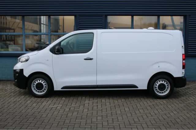 Peugeot Expert (2023) thumbnail 2