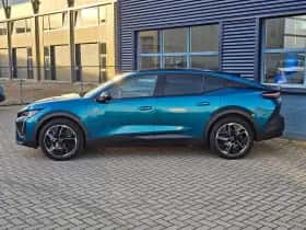 Peugeot e-408 (2025) thumbnail 2