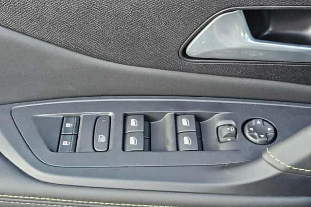 Peugeot e-408 (2025) thumbnail 42