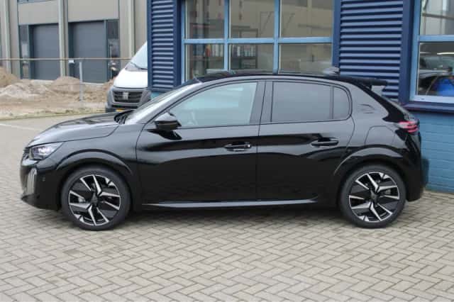 Peugeot 208 (2024) thumbnail 2