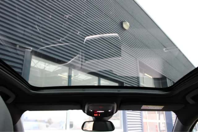 Peugeot 208 (2024) thumbnail 21