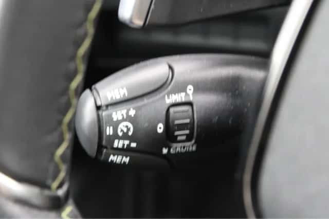 Peugeot 208 (2024) thumbnail 25