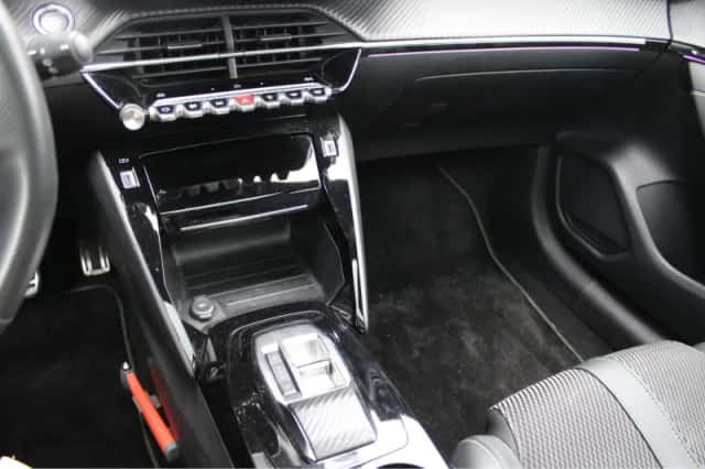 Peugeot 208 (2024) thumbnail 28