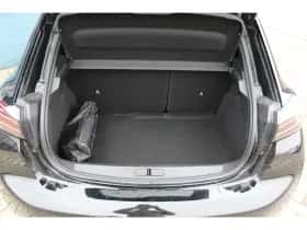 Peugeot 208 (2024) thumbnail 5
