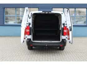 Toyota Proace (2024) thumbnail 4