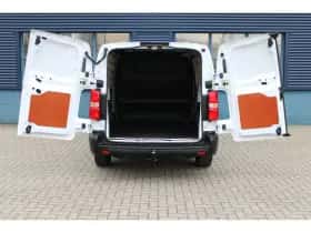 Toyota Proace (2024) thumbnail 5