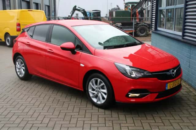 Opel Astra (2021) thumbnail 8