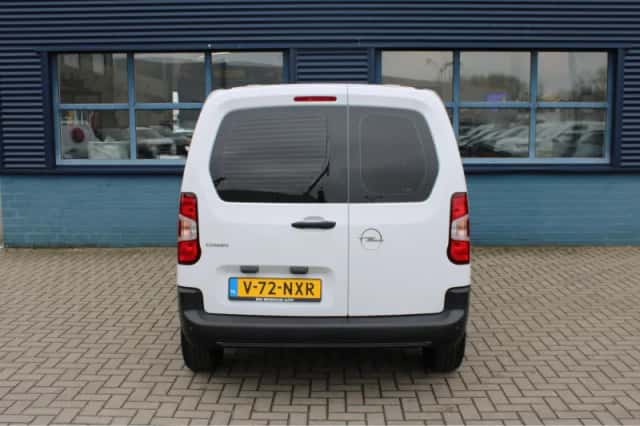 Opel Combo (2024) thumbnail 3