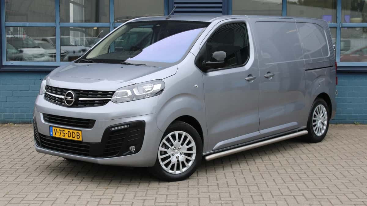 Opel Vivaro (2024) — foto 1