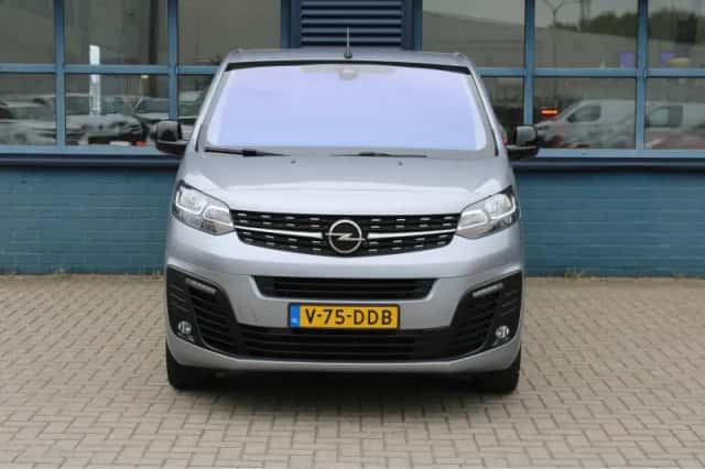 Opel Vivaro (2024) thumbnail 11