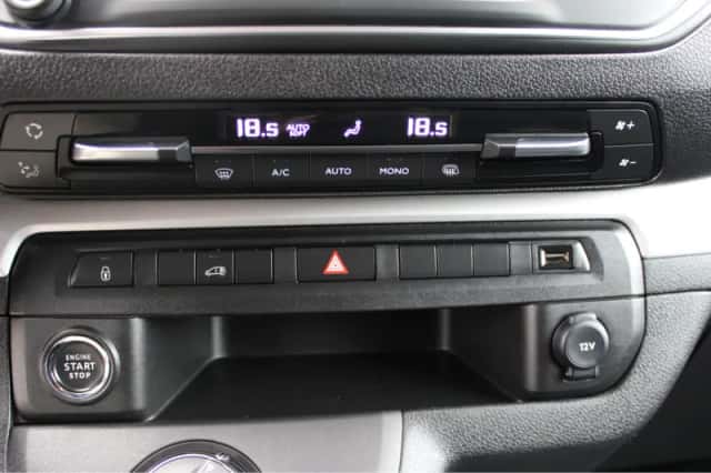 Opel Vivaro (2024) thumbnail 23