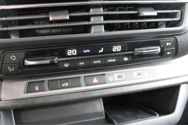 Opel Vivaro (2025) thumbnail 25