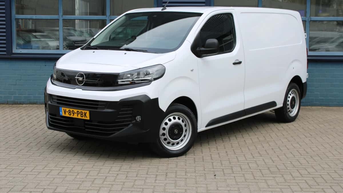 Opel Vivaro (2024) — foto 1