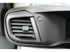 Opel Vivaro (2024) thumbnail 18