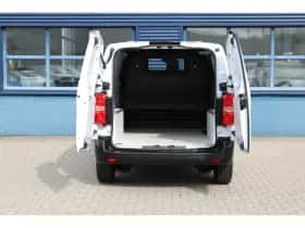 Opel Vivaro (2024) thumbnail 4