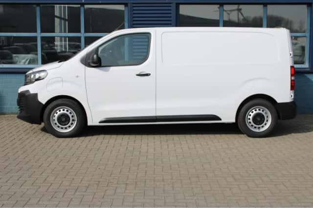 Opel Vivaro (2025) thumbnail 2