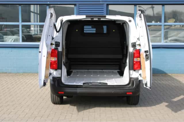 Opel Vivaro (2025) thumbnail 4