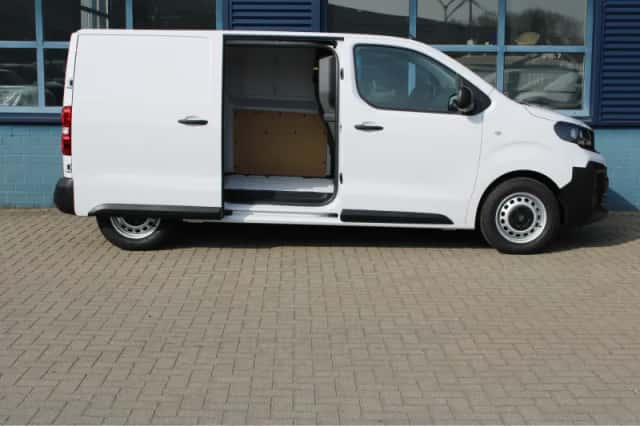 Opel Vivaro (2025) thumbnail 8