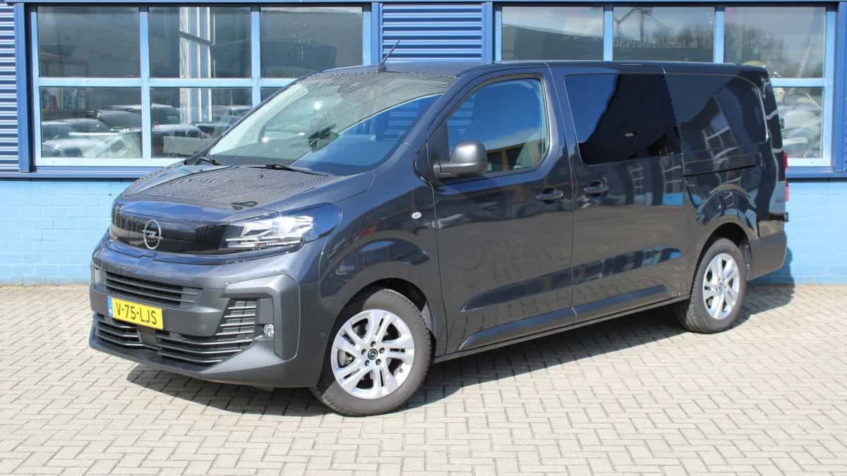 Opel Vivaro (2025) — foto 1