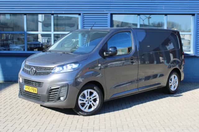 Opel Vivaro (2024) thumbnail 1
