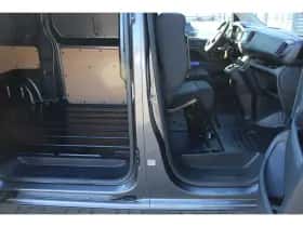 Opel Vivaro (2024) thumbnail 11