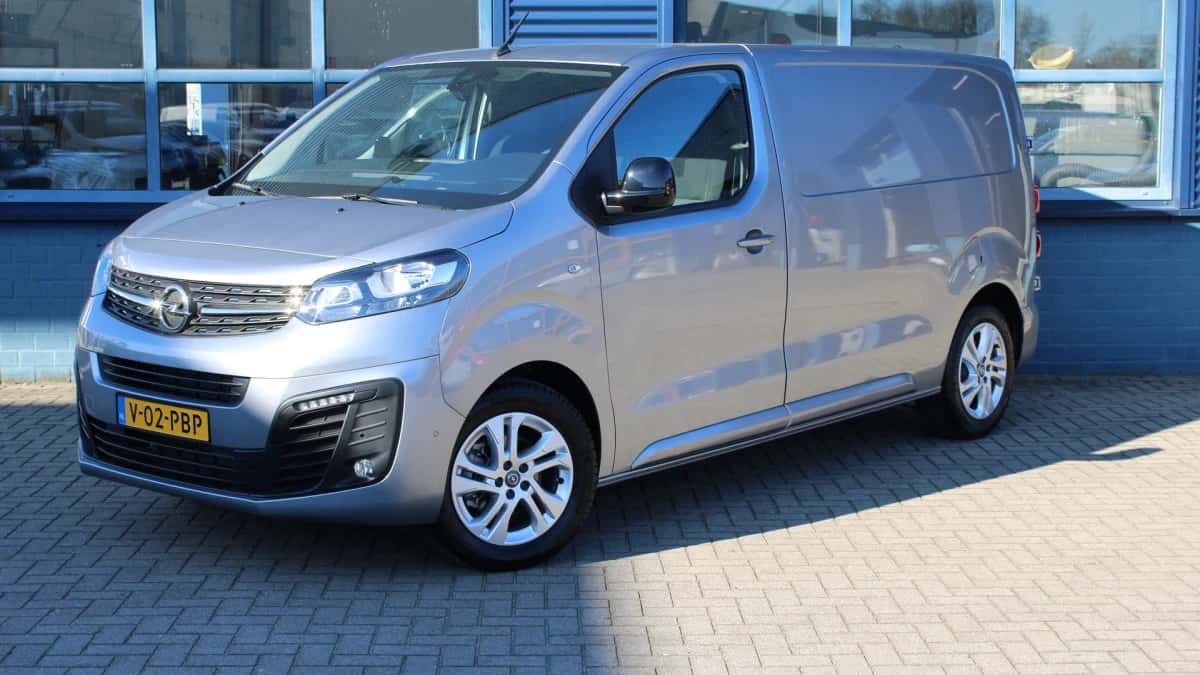 Opel Vivaro (2024) — foto 1