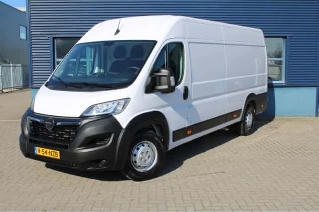 Opel Movano (2024) thumbnail 1