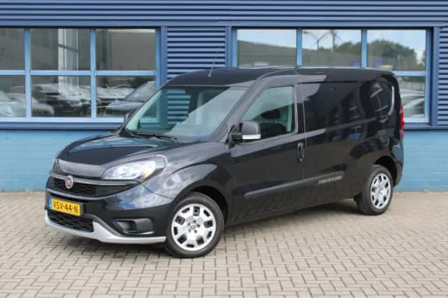 Fiat Doblò (2022) thumbnail 1