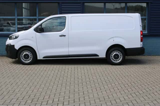 Fiat Scudo (2024) thumbnail 2