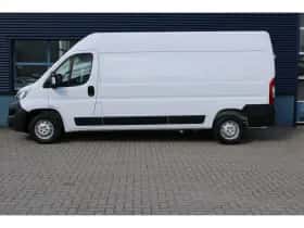 Opel Movano (2024) thumbnail 2