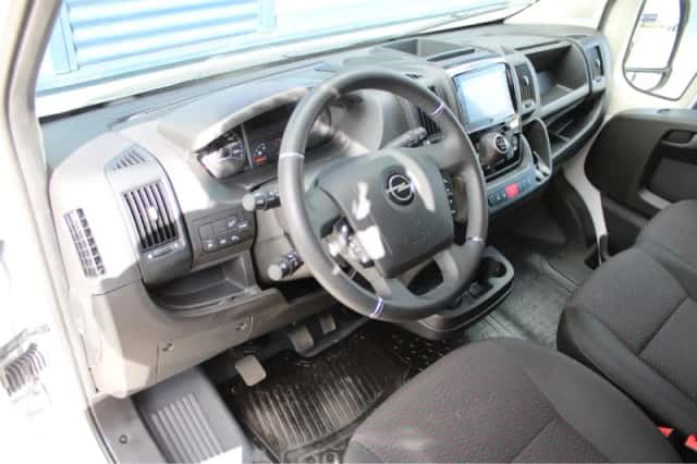 Opel Movano (2024) thumbnail 11