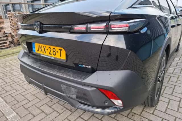 Peugeot 408 (2025) thumbnail 18