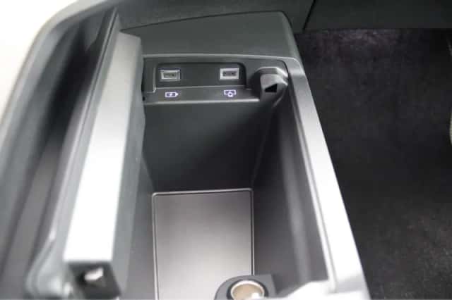 Peugeot 3008 (2025) thumbnail 33