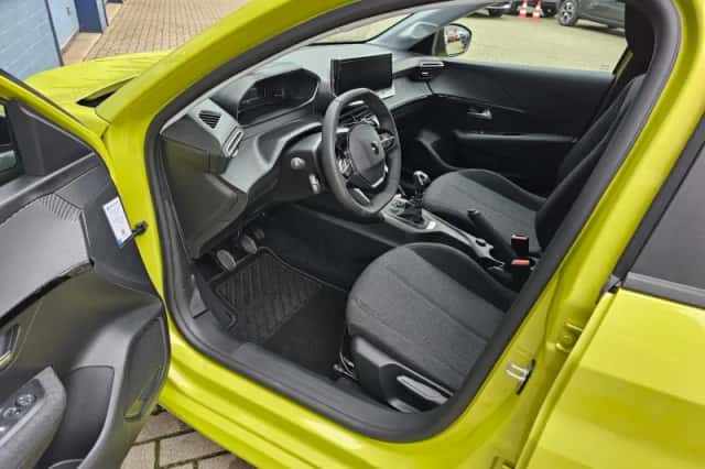 Peugeot 208 (2025) thumbnail 12