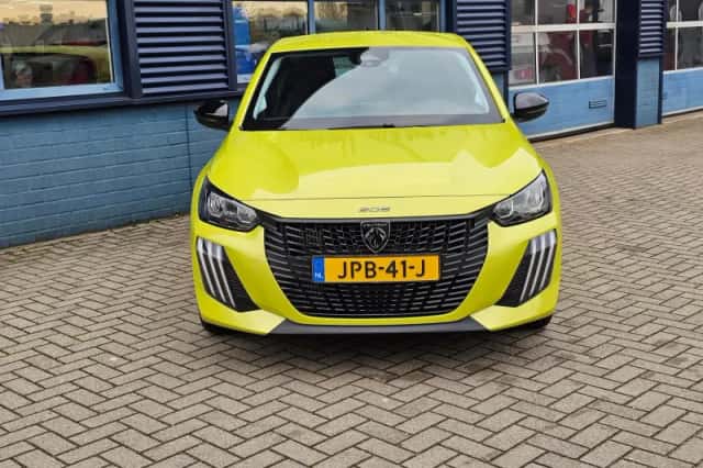 Peugeot 208 (2025) thumbnail 9
