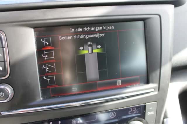 Renault Kadjar (2016) thumbnail 25
