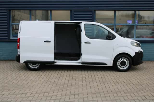 Peugeot E-Expert (2025) thumbnail 11