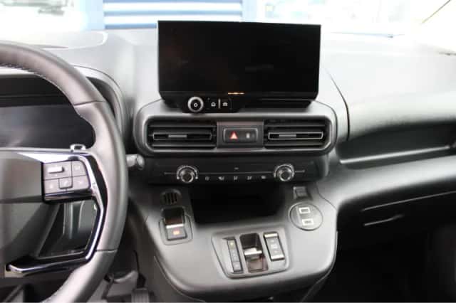 Opel Combo (2024) thumbnail 24
