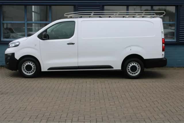 Opel Vivaro (2022) thumbnail 2