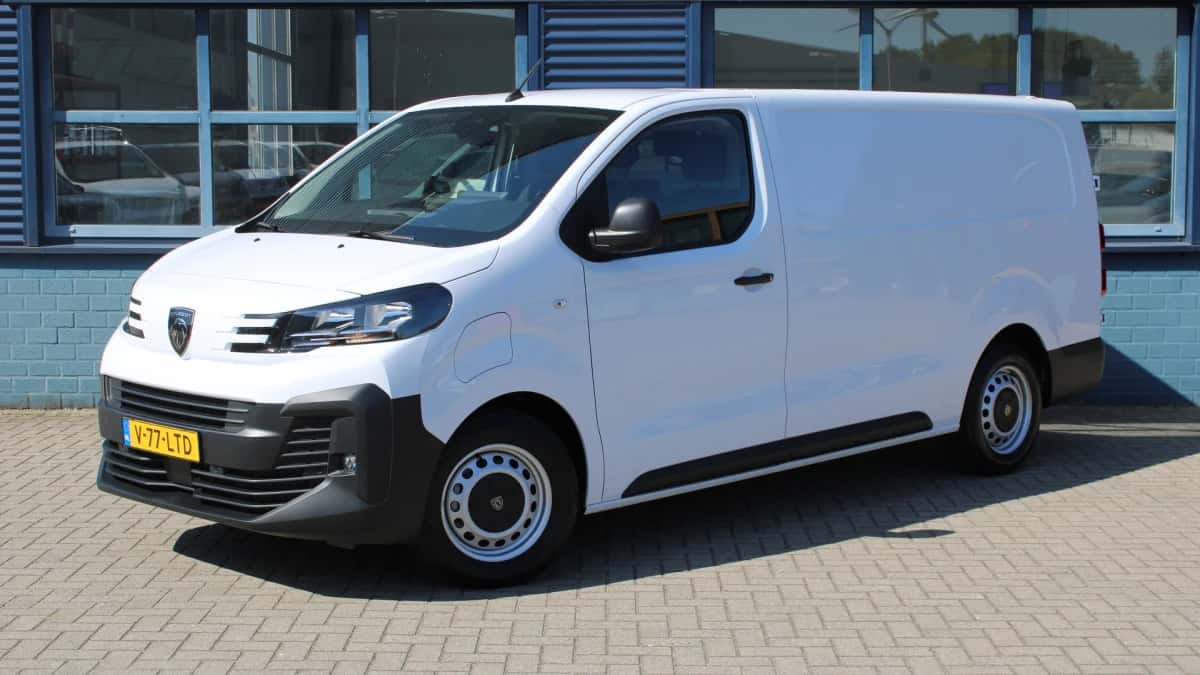 Peugeot E-Expert (2025) — foto 1